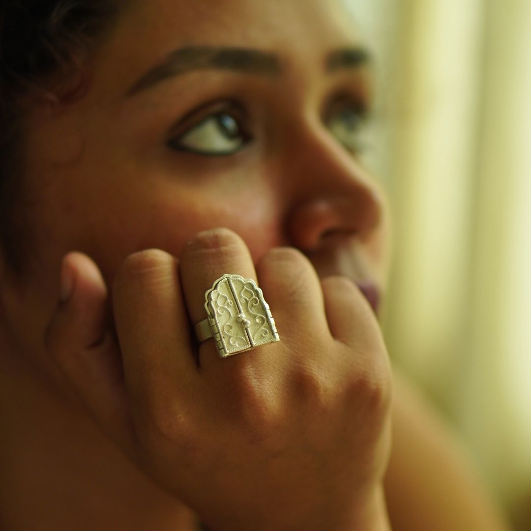 Quirksmith Handcrafted Darwaaza Ring – Unique Design, Sterling Silver Elegance