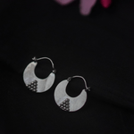 Chand Tiny Baali - Quirksmith