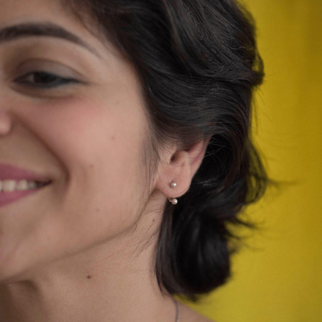 Dot Hug Earrings - Quirksmith