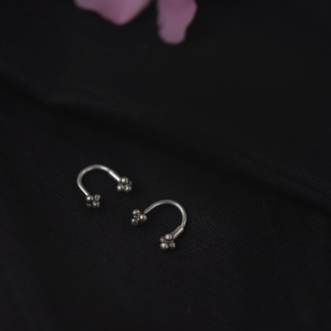 Droplet Hug Earrings - Quirksmith