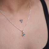 Floral Pendant Lumba - Quirksmith