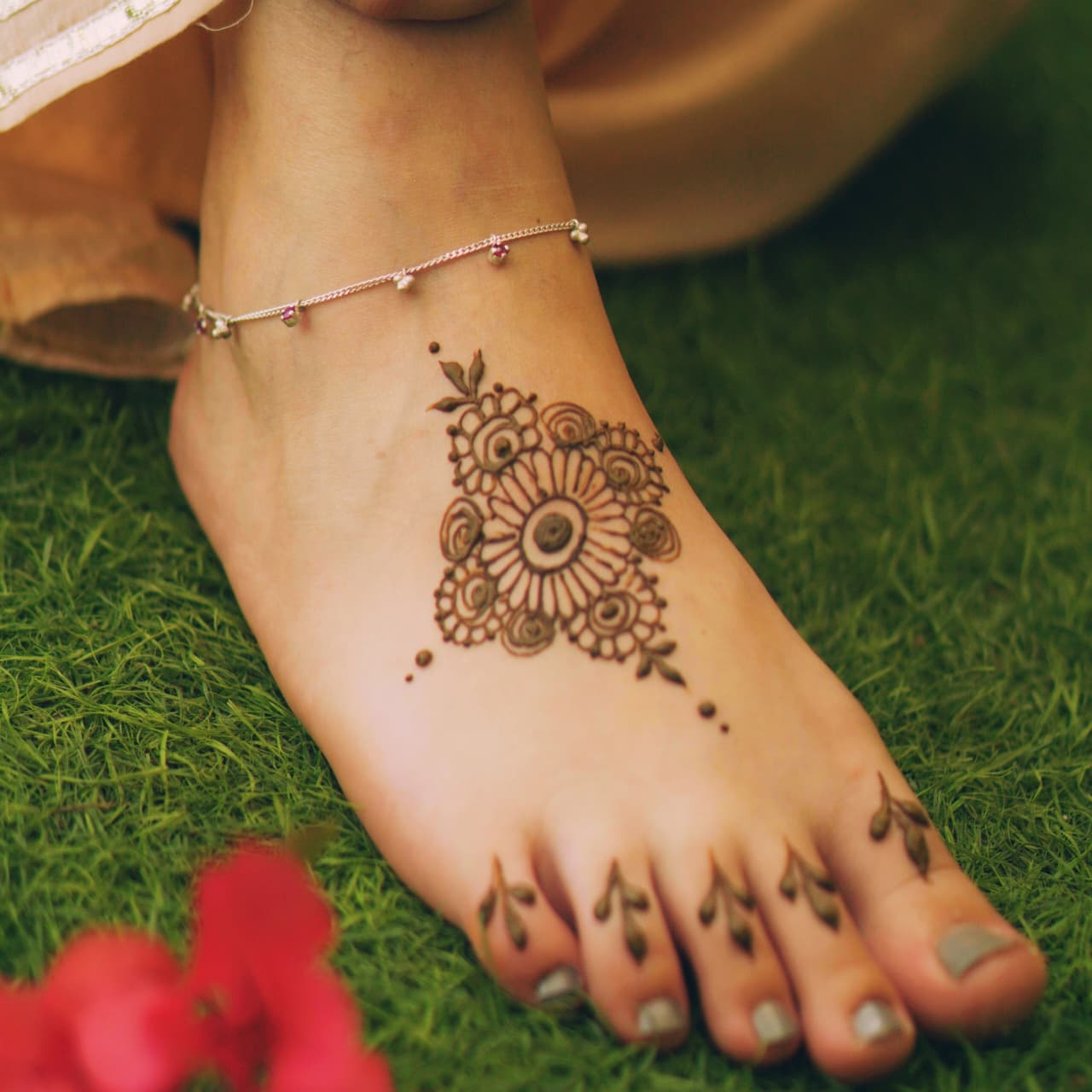 Gulaab Droplets Anklet - Single Piece - Quirksmith