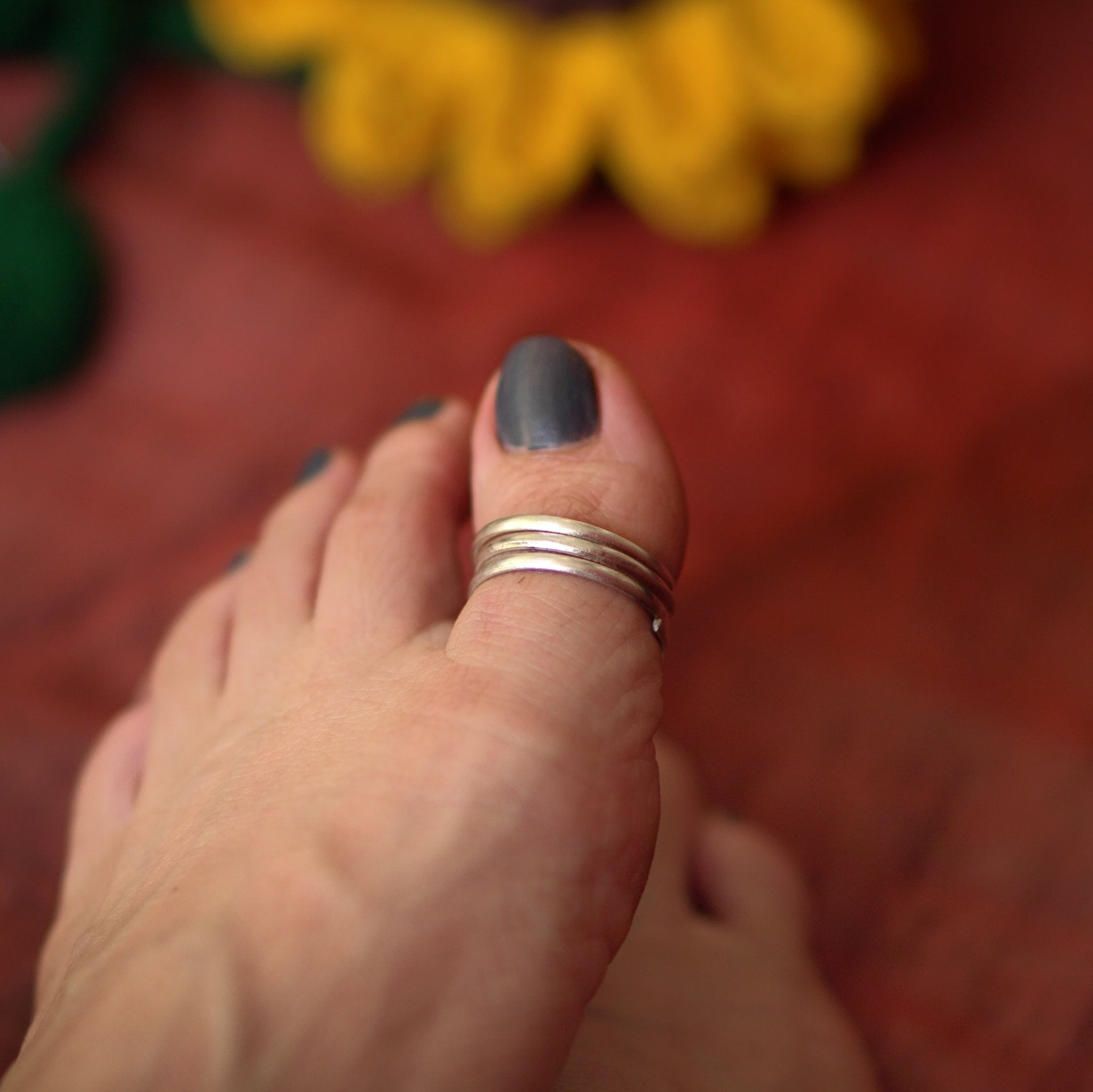 Simple Spiral Big Toe Ring - Single Piece - Quirksmith