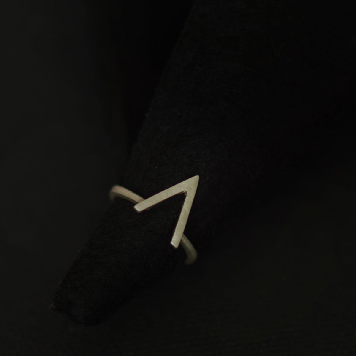 Trajva Kon Ring-S/M - Quirksmith