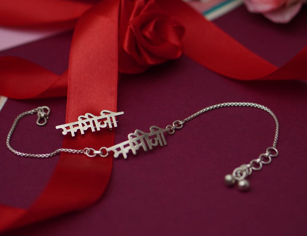 Quirksmith Manmaujis Gift Set - Perfect Valentine's Day gift, handcrafted in 92.5 Silver for couples.
