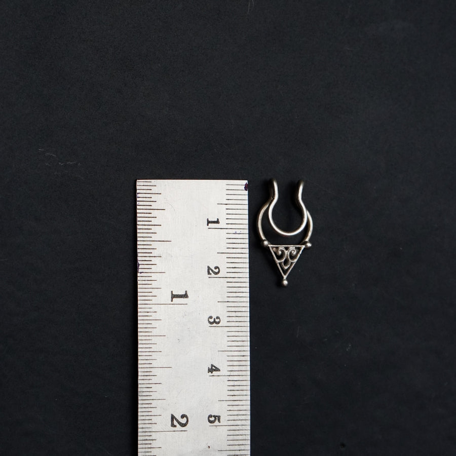 Trikone Jaali Septum Ring(Clipon)