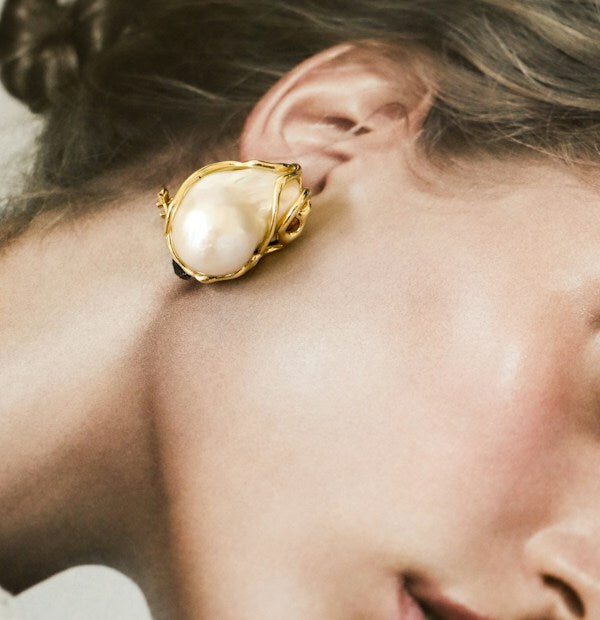 Pearl Drop Stud
