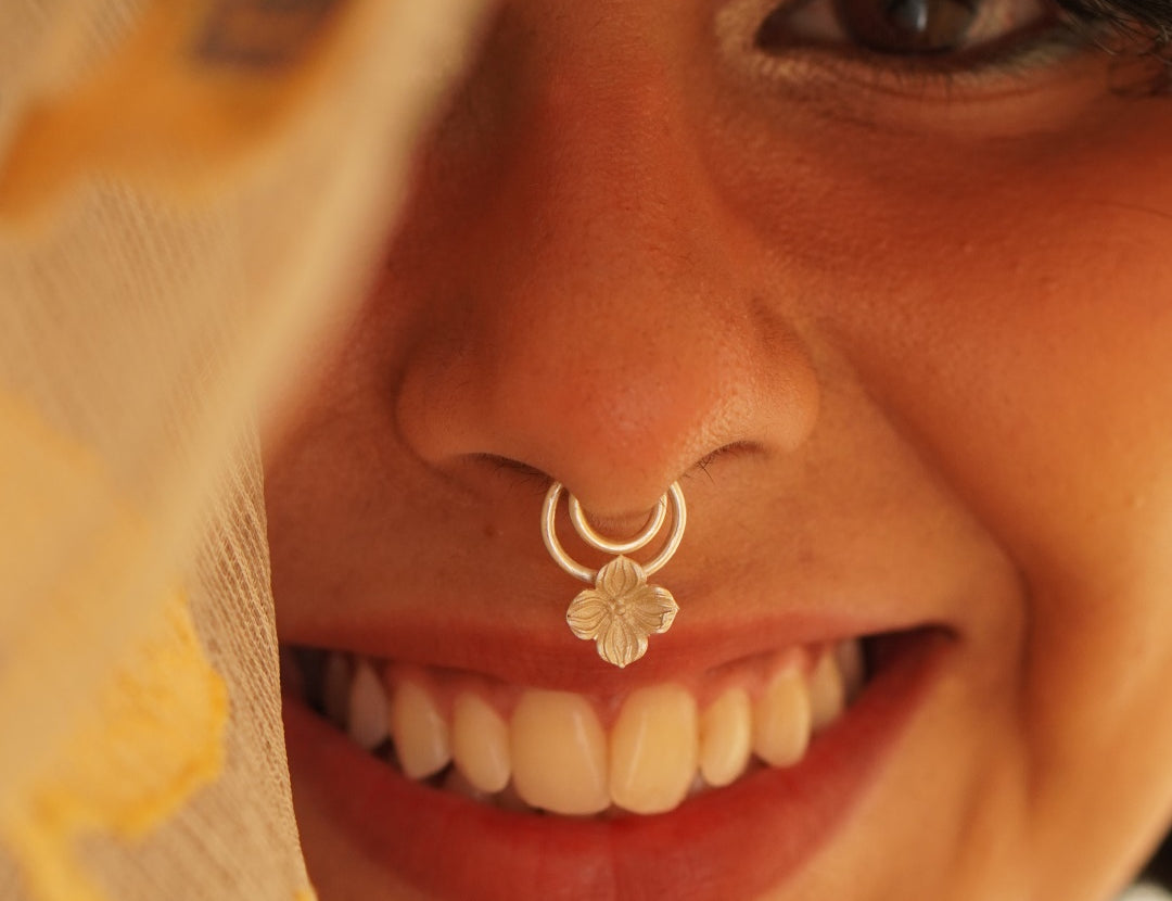 Shop Quirksmith's Sadabahar Septum Ring: 92.5 silver clip-on for a touch of elegance. Buy now!