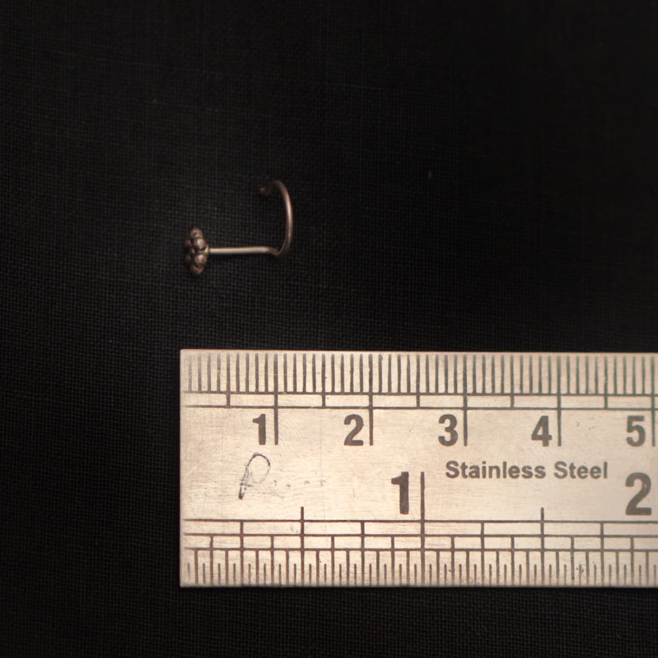 Bloom Dot Nosepin Stud - Wire - Quirksmith