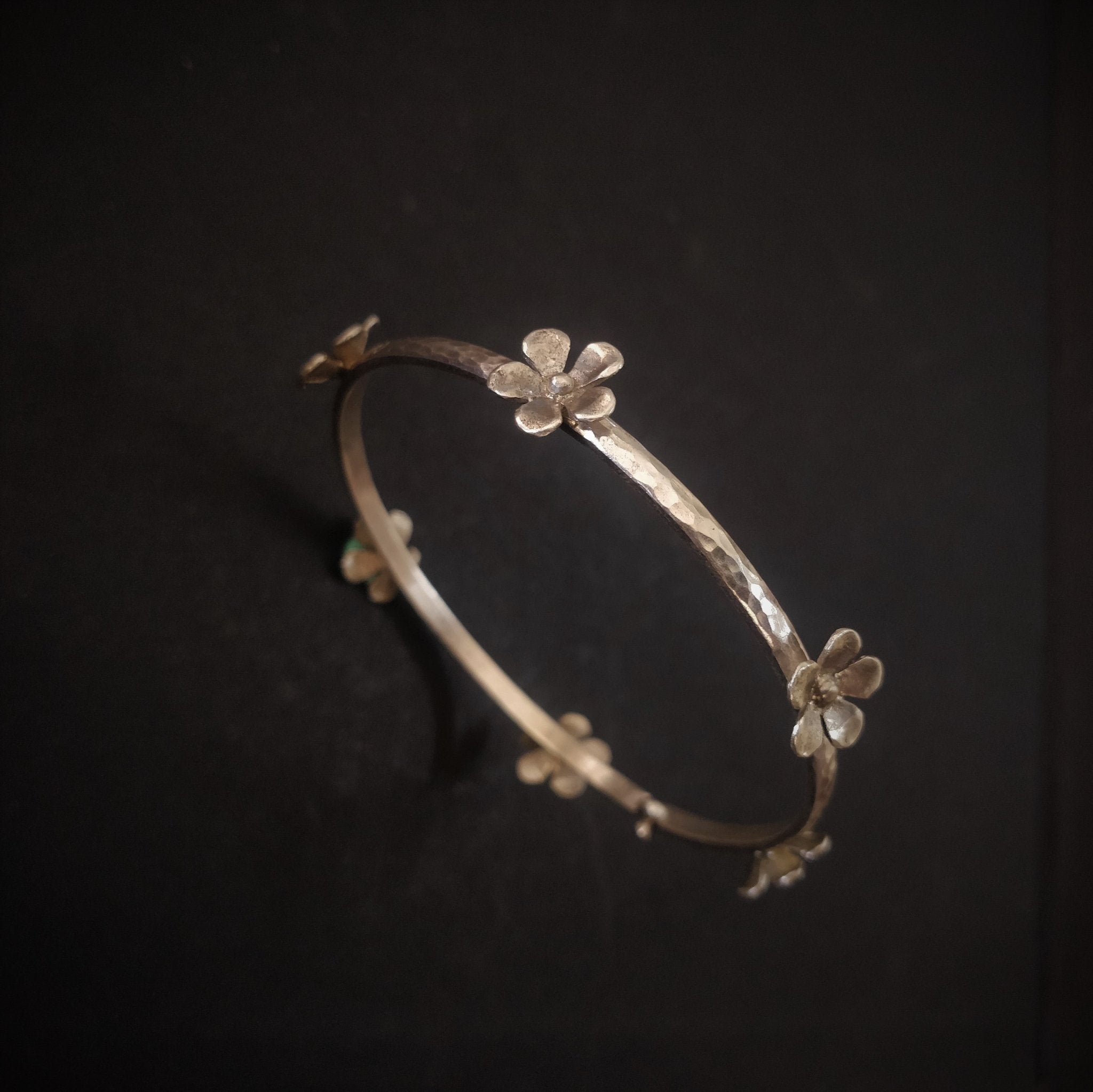 Buttercup Flower Bangle - Single - Quirksmith