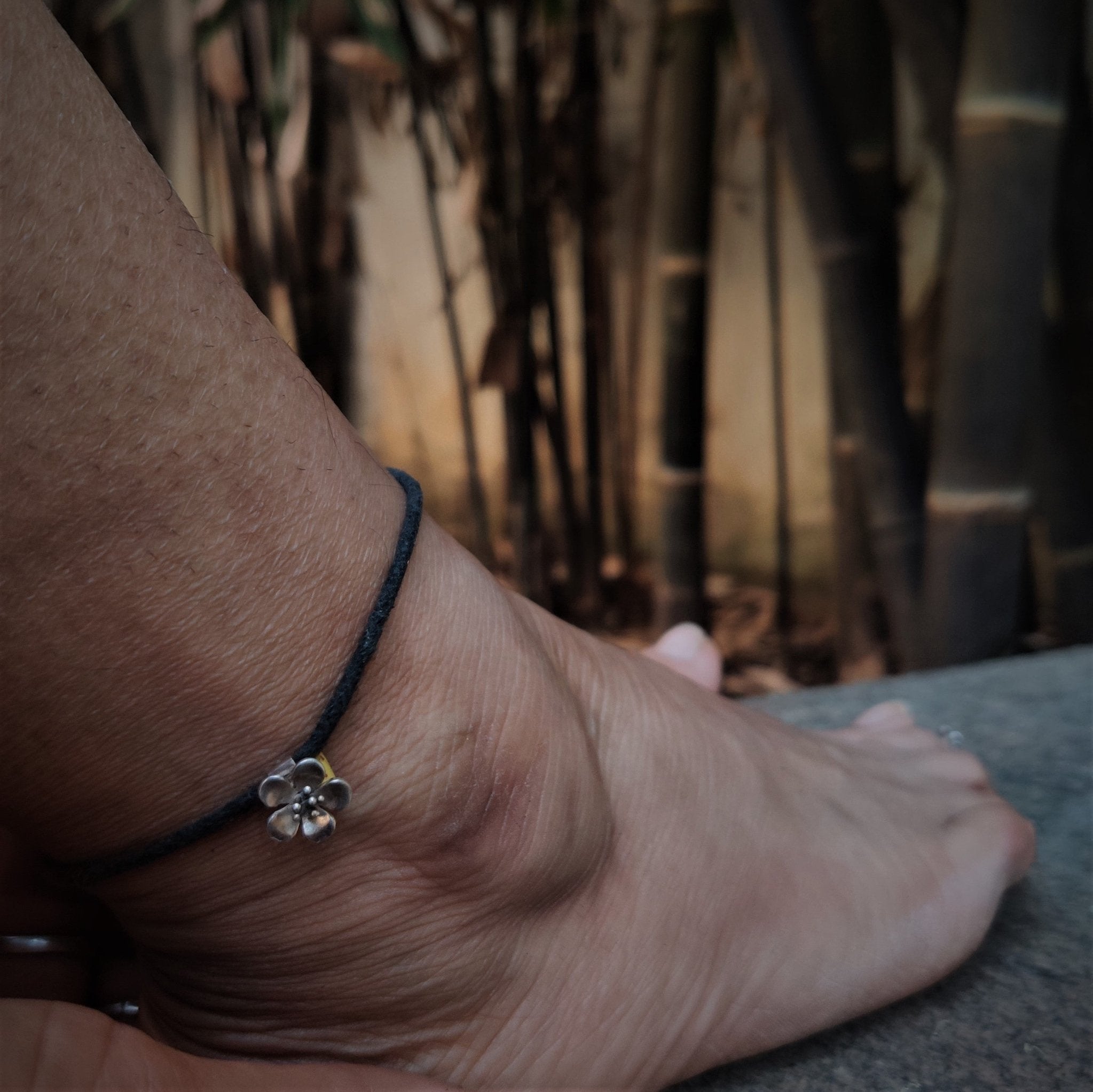 Buttercup Nazarbattu (Nazariya) - String Tie - Quirksmith