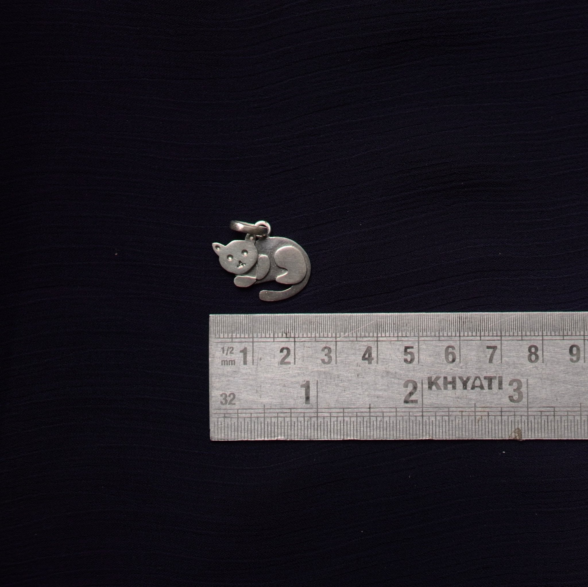 Cat Pendant – Movable Head - Cat Pendant – Movable Head - Without Chain - Quirksmith