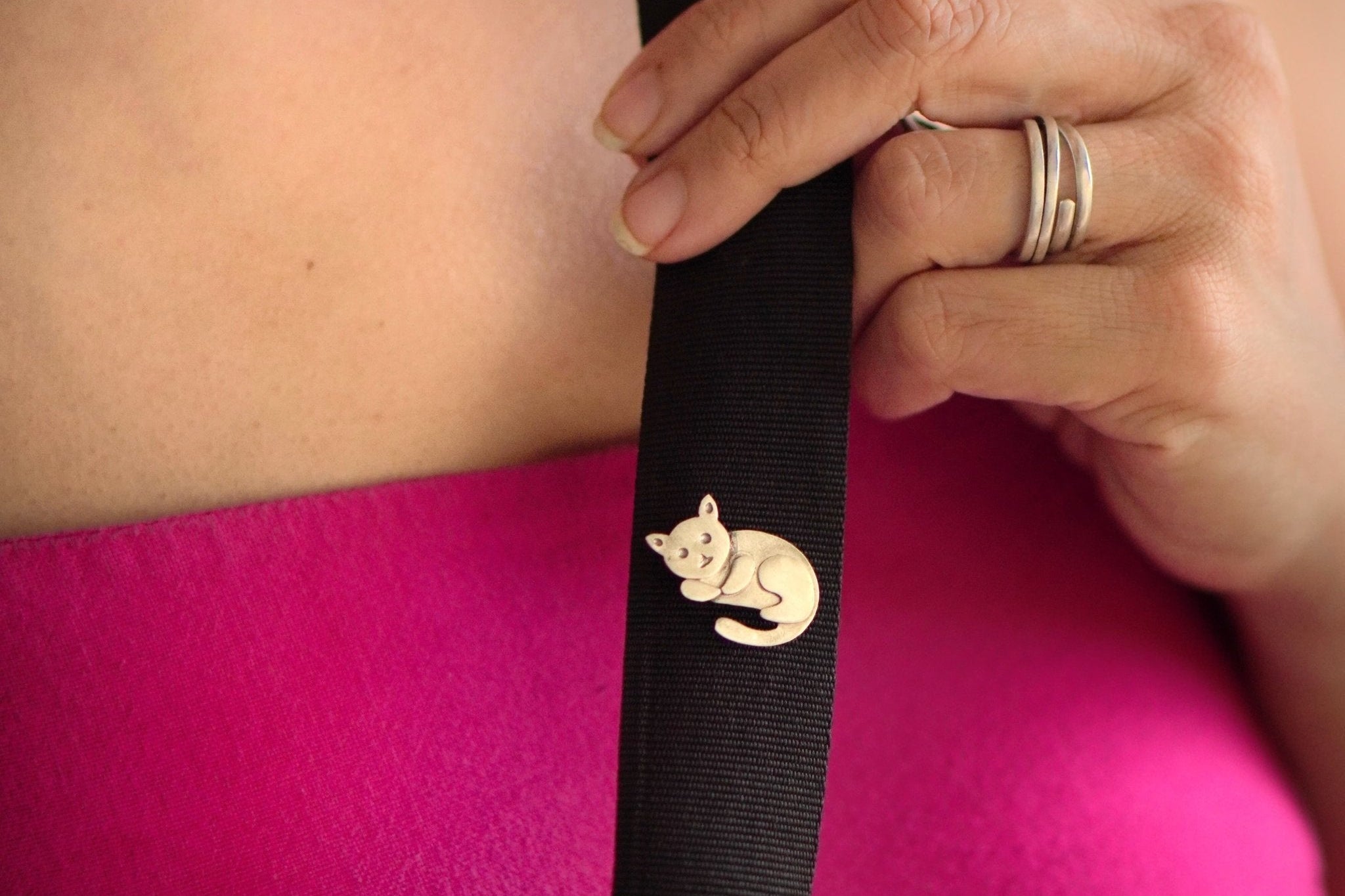 Cat Silver Pin – Movable Head - Quirksmith