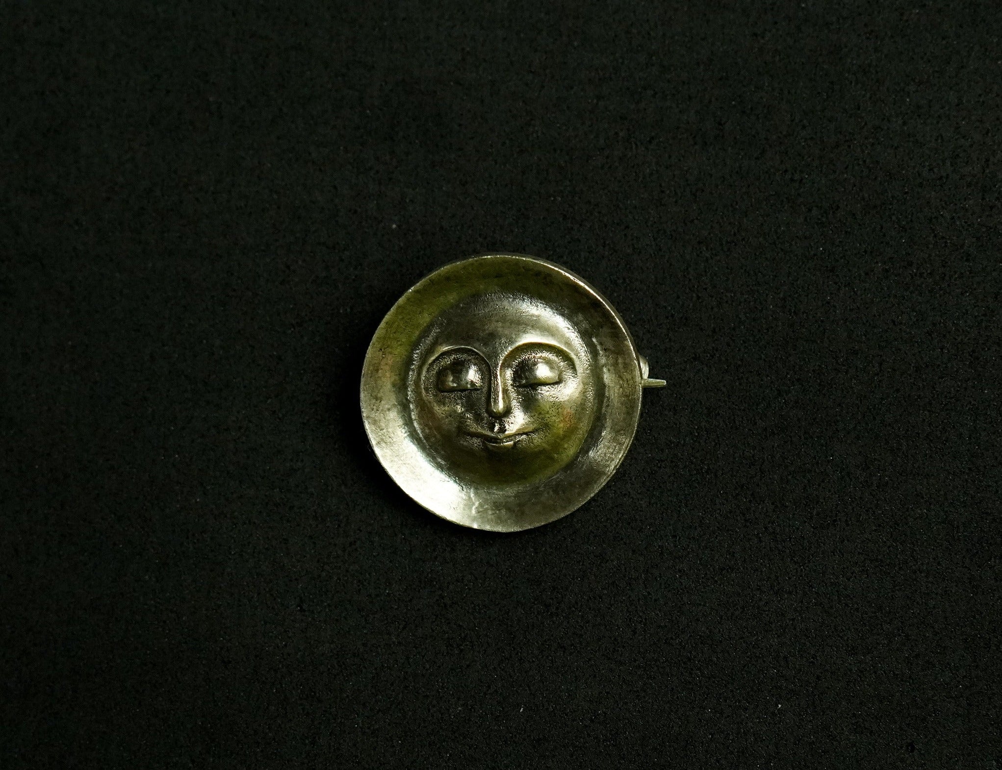 Chandramukhi Brooch - Quirksmith