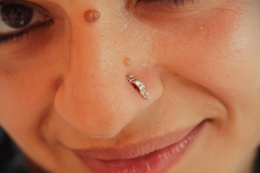 Darwazay Ka Dasta Nosepin - Quirksmith