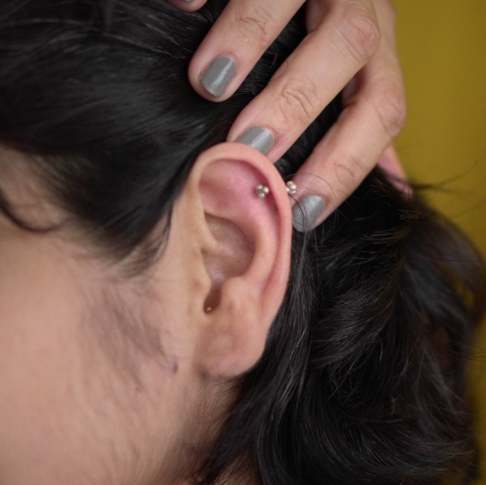 Droplet Hug Earrings - Quirksmith