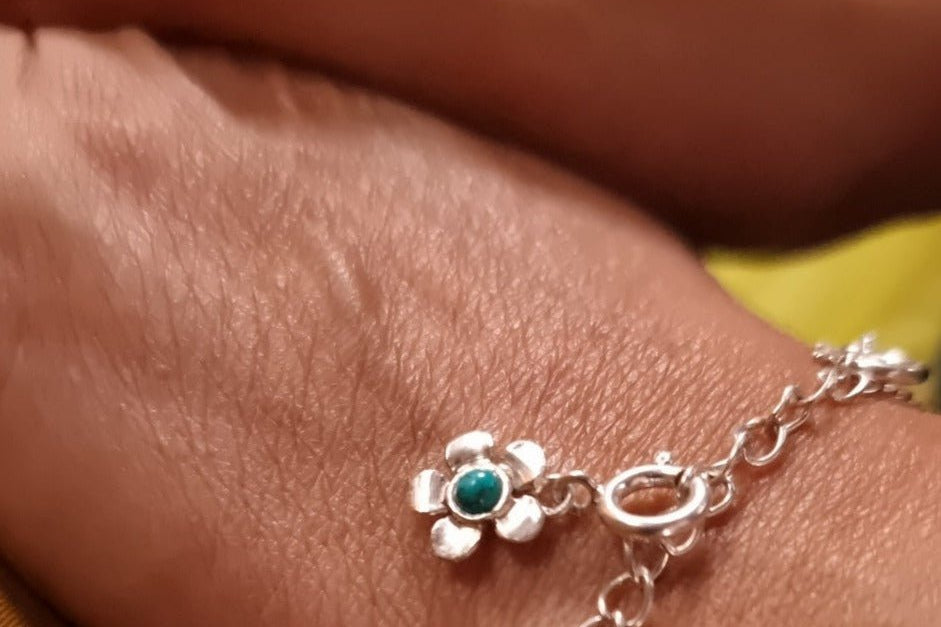 Floral Charm - Charm with Bracelet (Adult) - Quirksmith