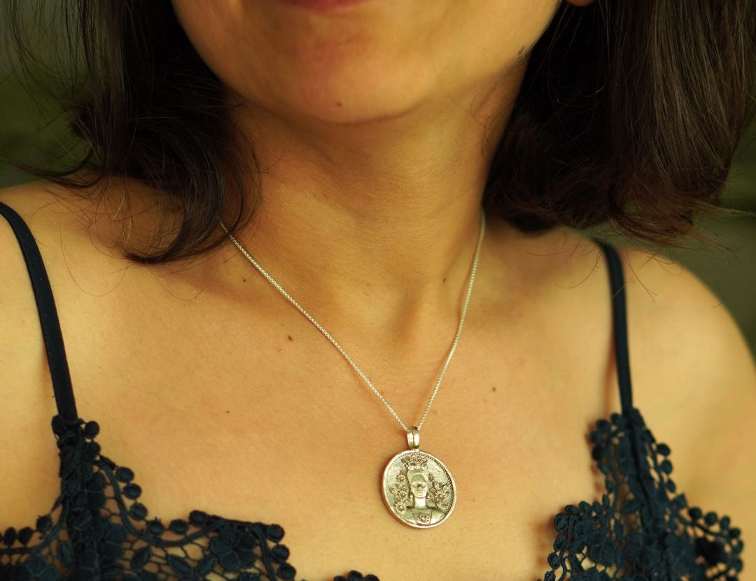 Frida Kahlo Coin Pendant - Quirksmith