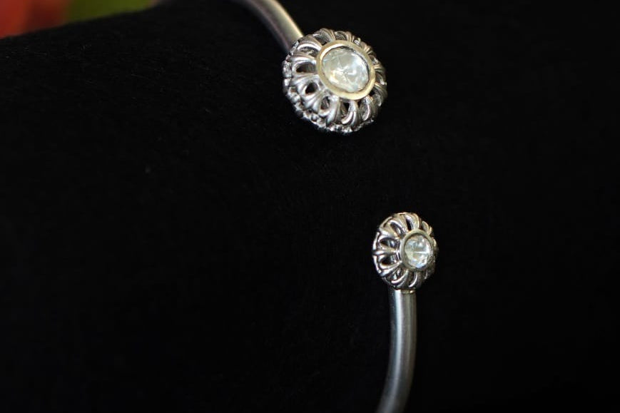 Gul Kada - Quirksmith