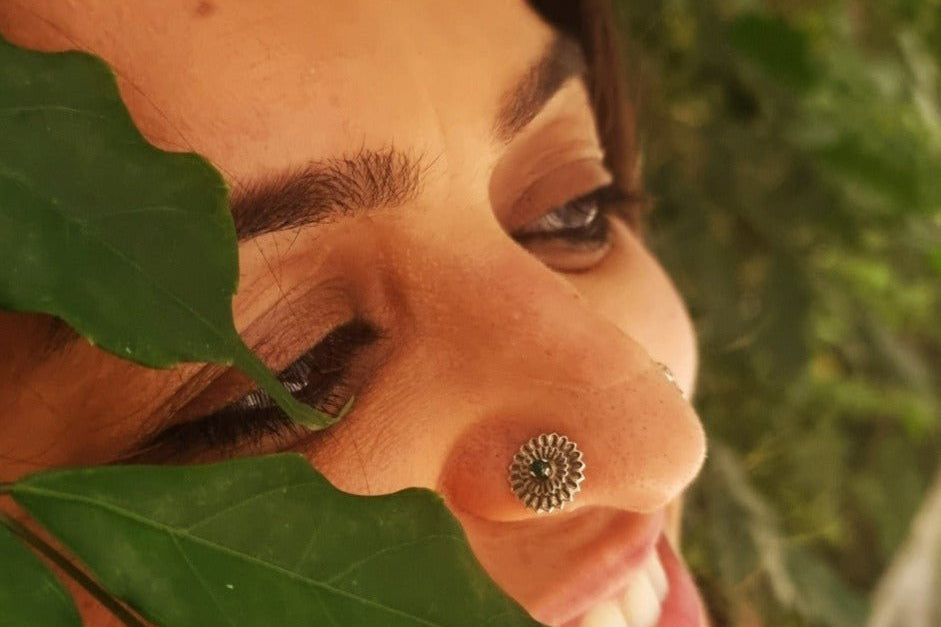 Gul Nosepin - Wire - Quirksmith