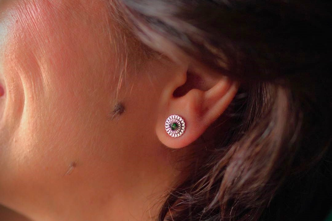 Gul studs - Quirksmith