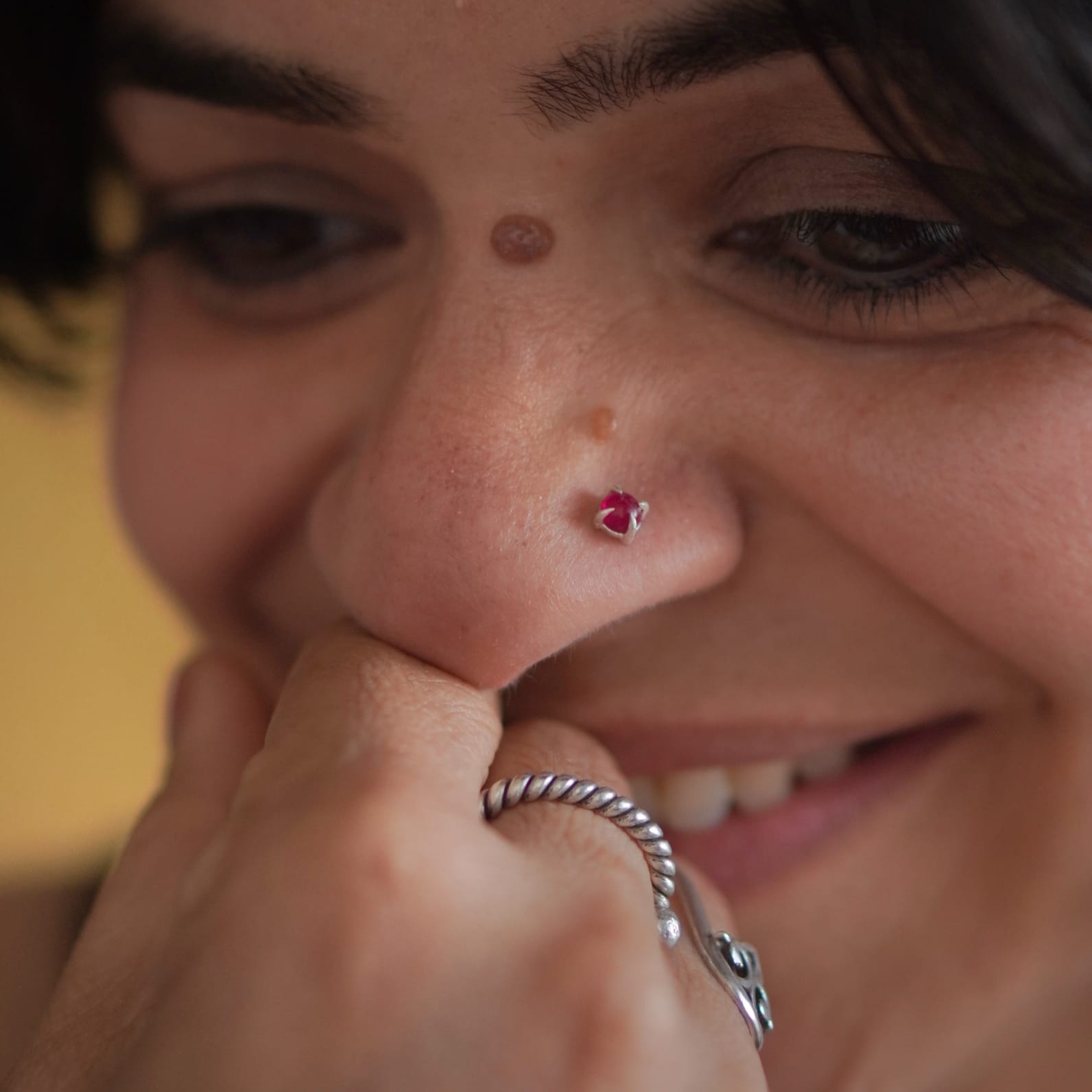 Gulabi Dot Nosepin Stud - Wire - Quirksmith