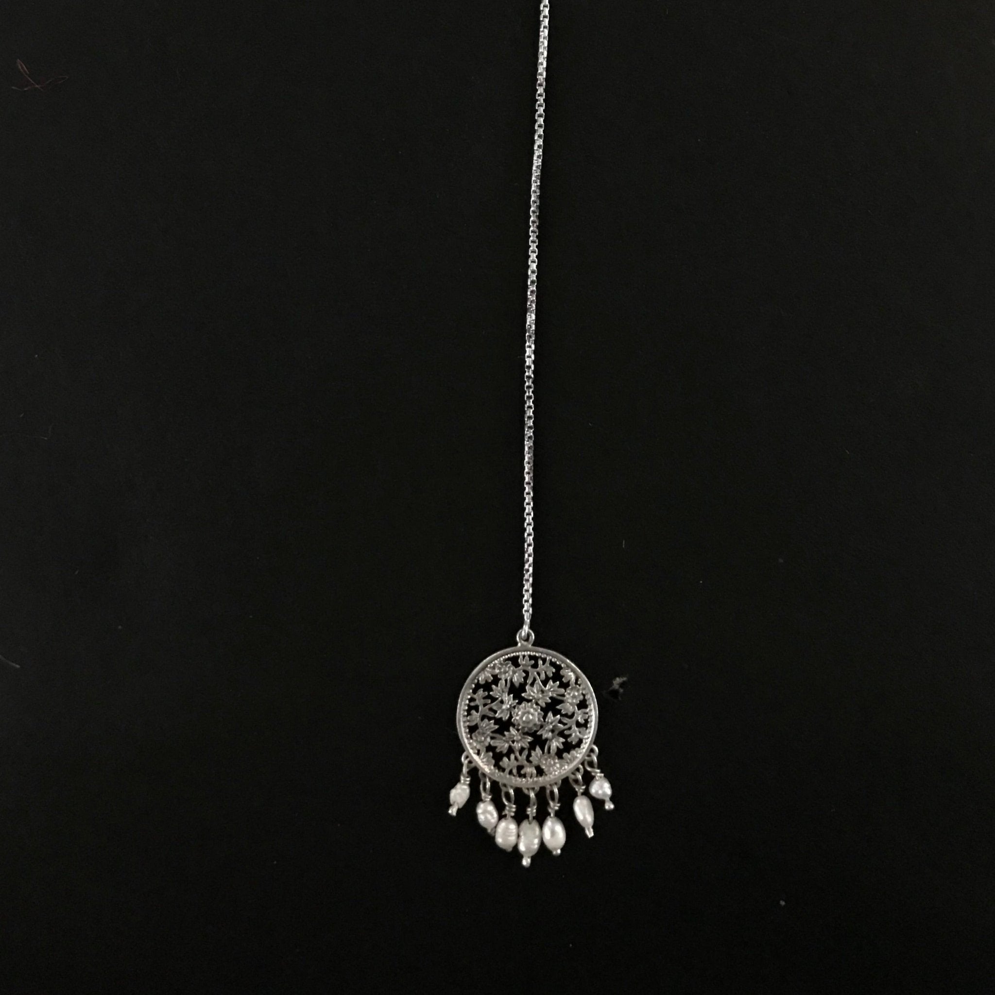 Gulistaan Jaali Maang Tikka - Quirksmith