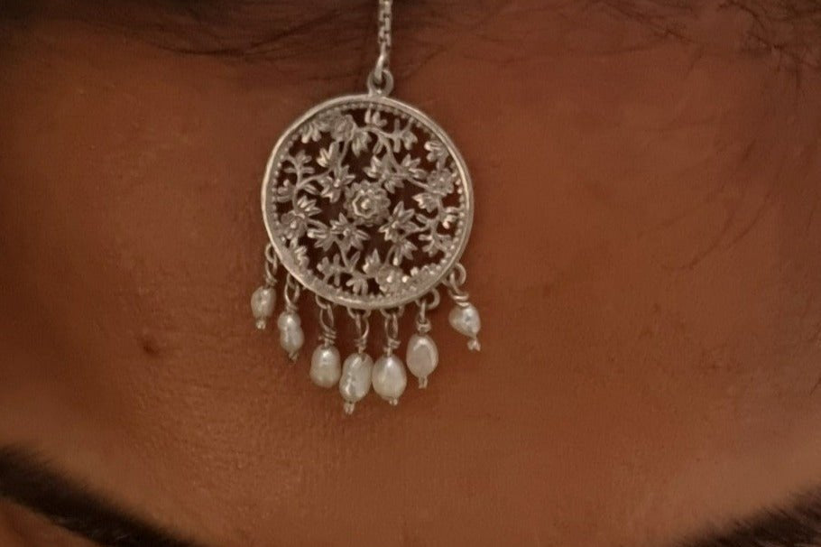 Gulistaan Jaali Maang Tikka - Quirksmith