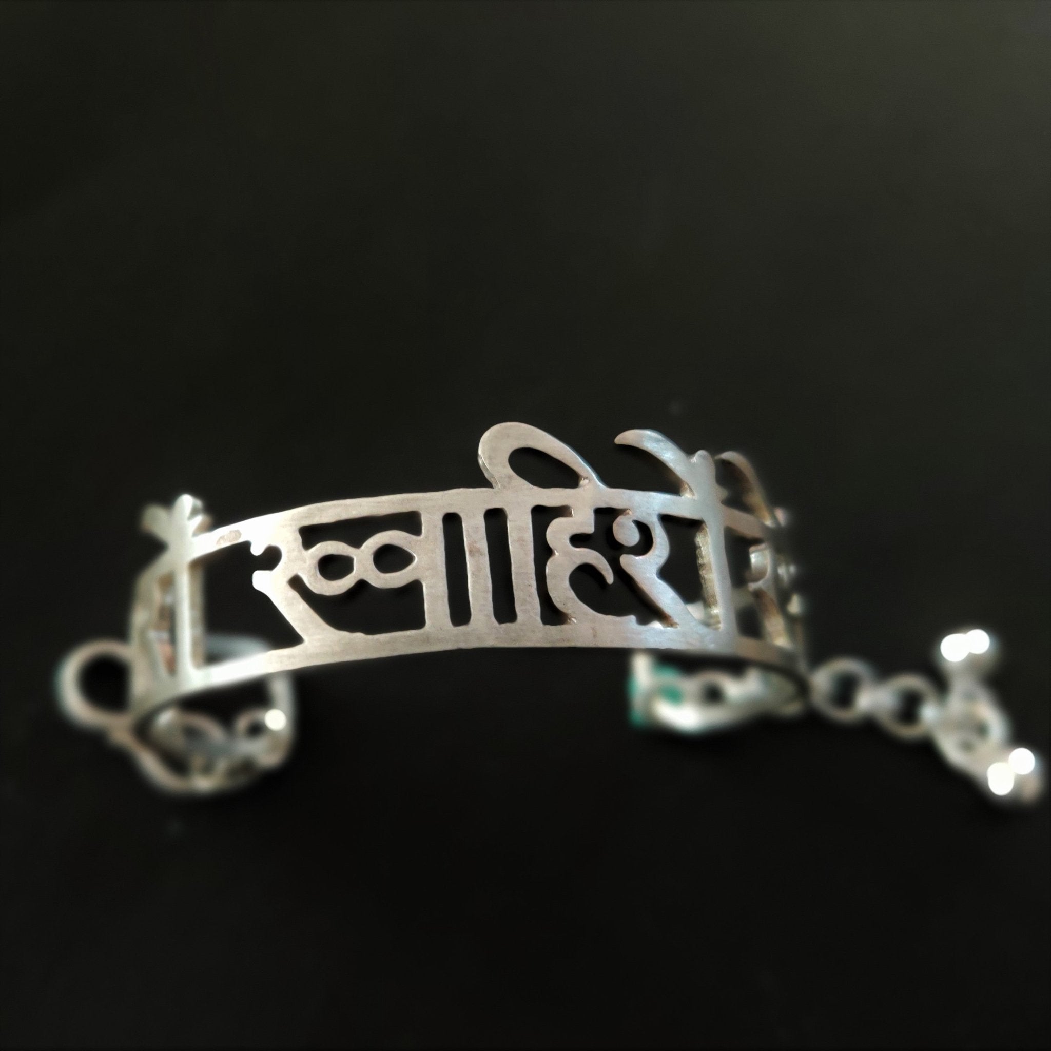 Hazaaron Khwahishein Aisi Bracelet - Quirksmith