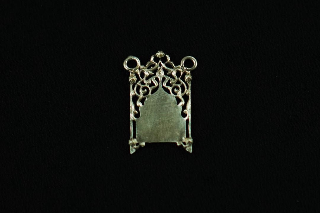 Jharokha Pendant - Without chain - Quirksmith