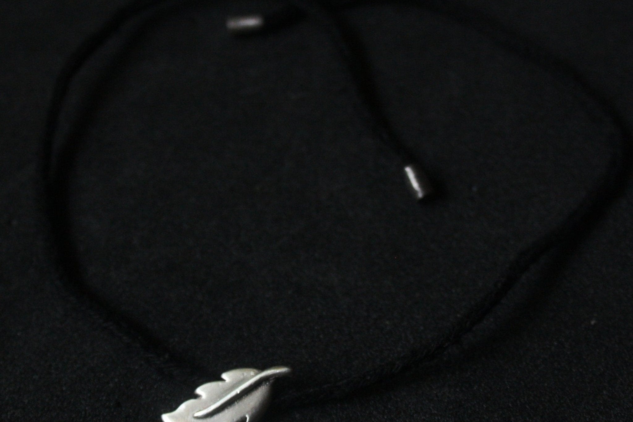 Leaf Nazarbattu (Nazariya) - String Tie - Quirksmith