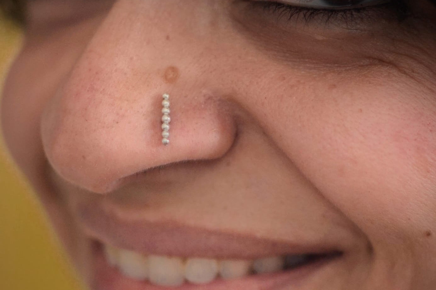 Linear Dot Nosepin Stud - Wire - Quirksmith