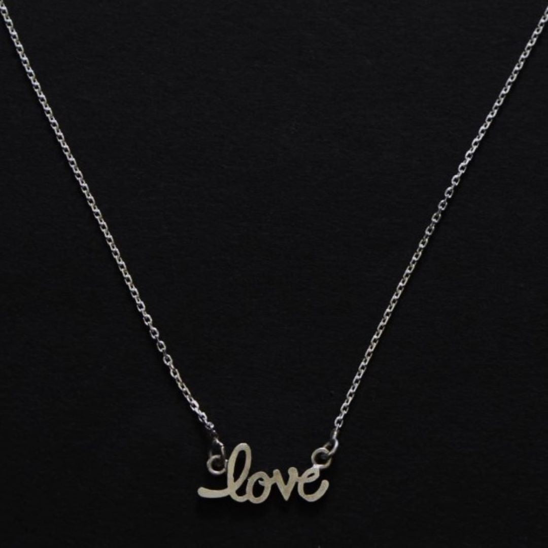 Love Necklace (Silver) - Quirksmith