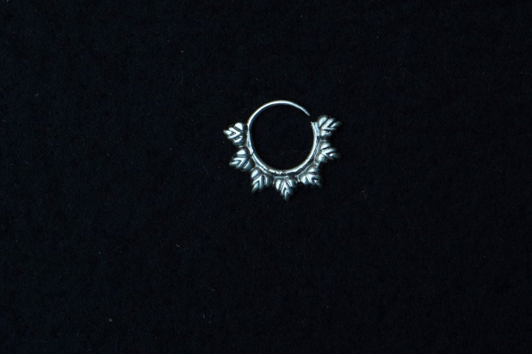 Maple Leaves Septum Ring