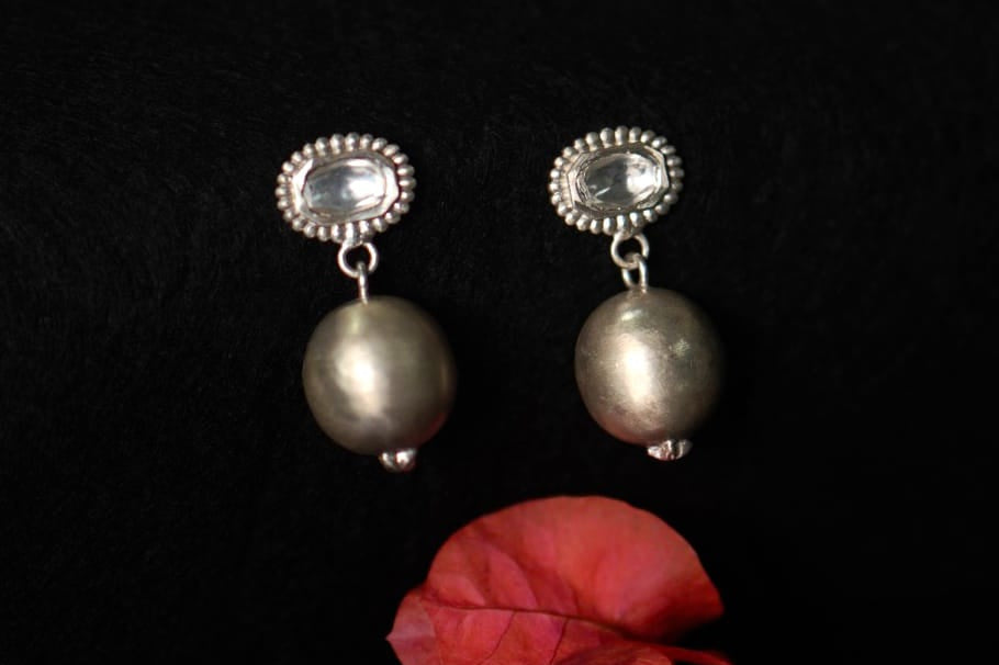 Mehtab Hammer Drop Earring - Quirksmith