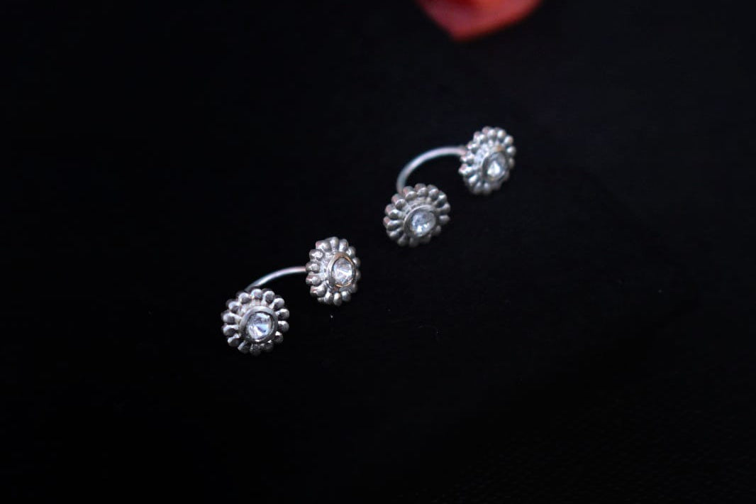 Mehtab Hug Earring - Quirksmith