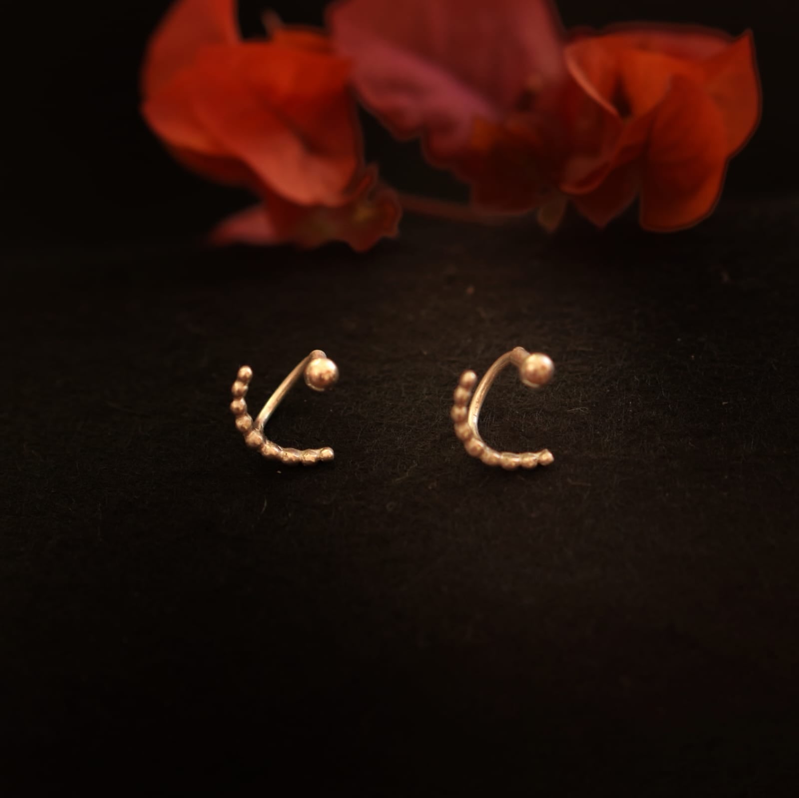 Muskaan dot hugs - Quirksmith