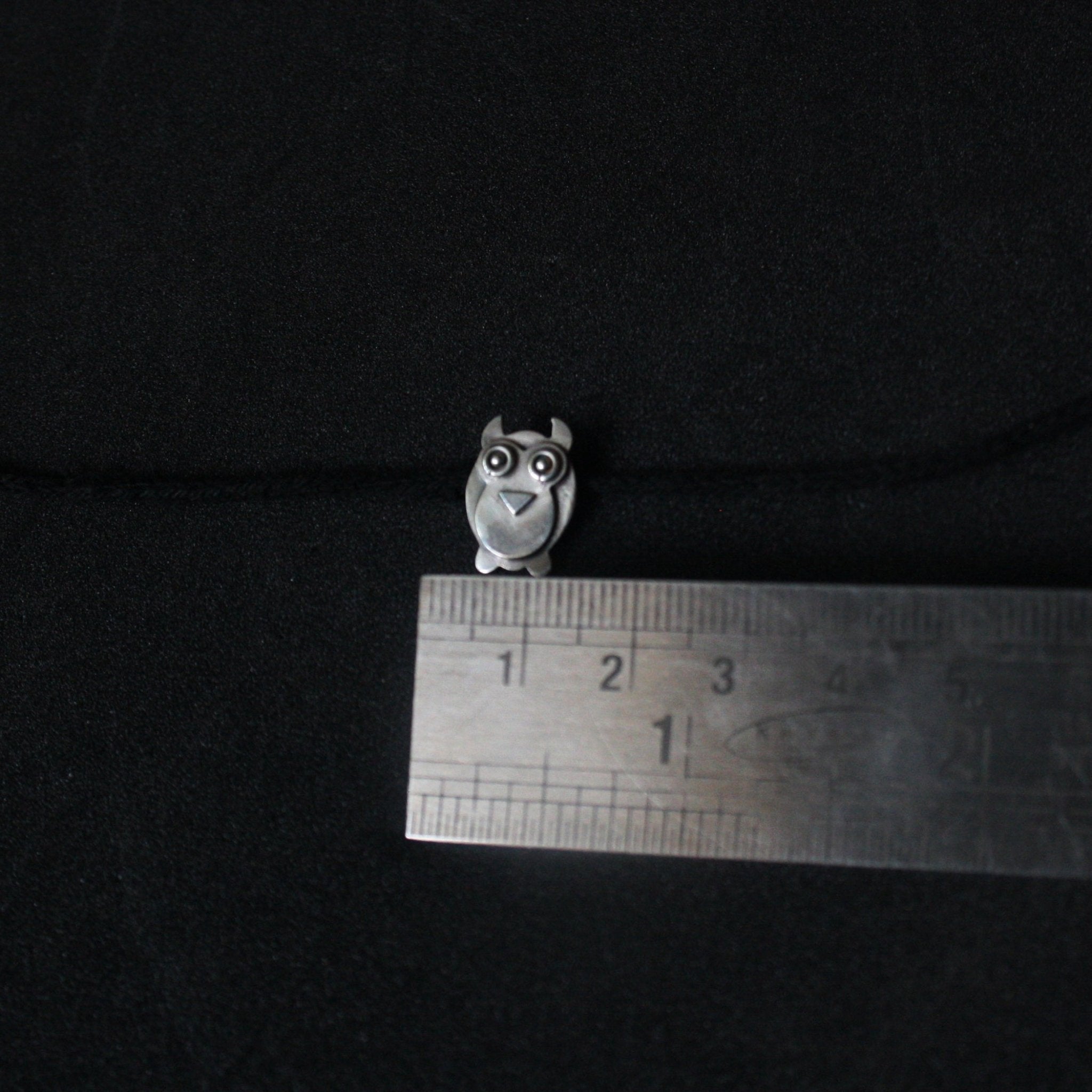 Owl Nazarbattu (Nazariya) - Adjustable Loop - Quirksmith