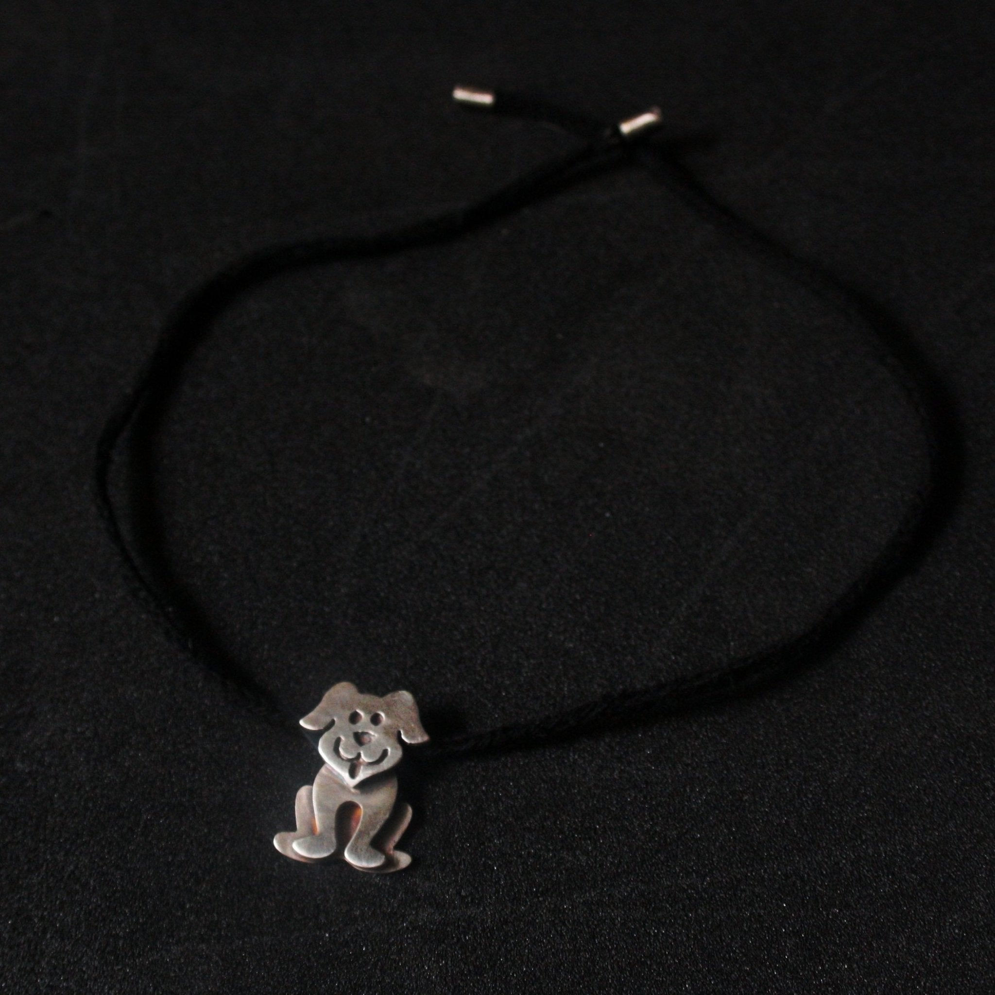 Paws Nazarbattu (Nazariya) - String Tie - Quirksmith