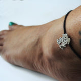 Paws Nazarbattu (Nazariya) - String Tie - Quirksmith