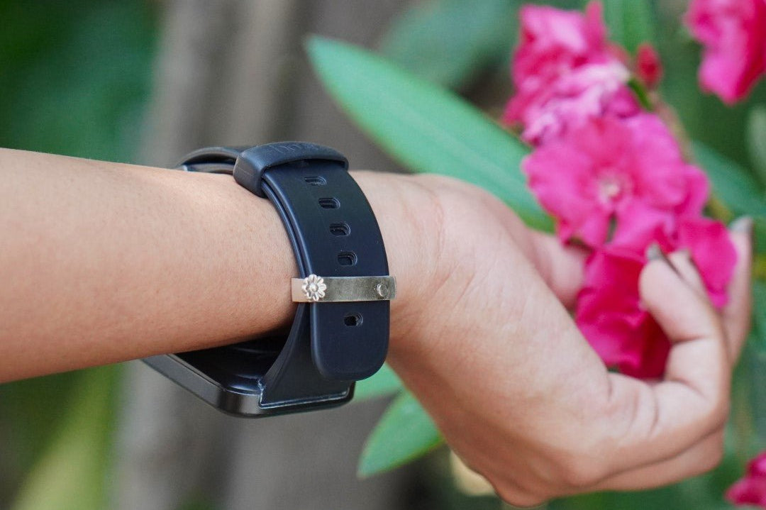 Shiuli Openable Watch Charm - Quirksmith