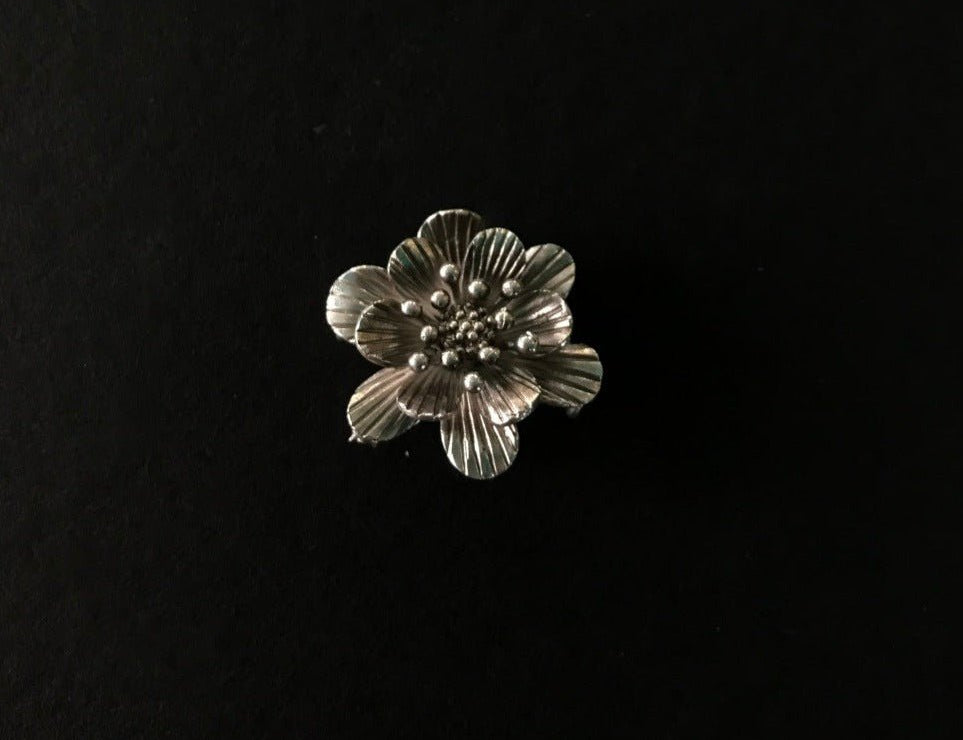 Spring Floral Brooch - Quirksmith