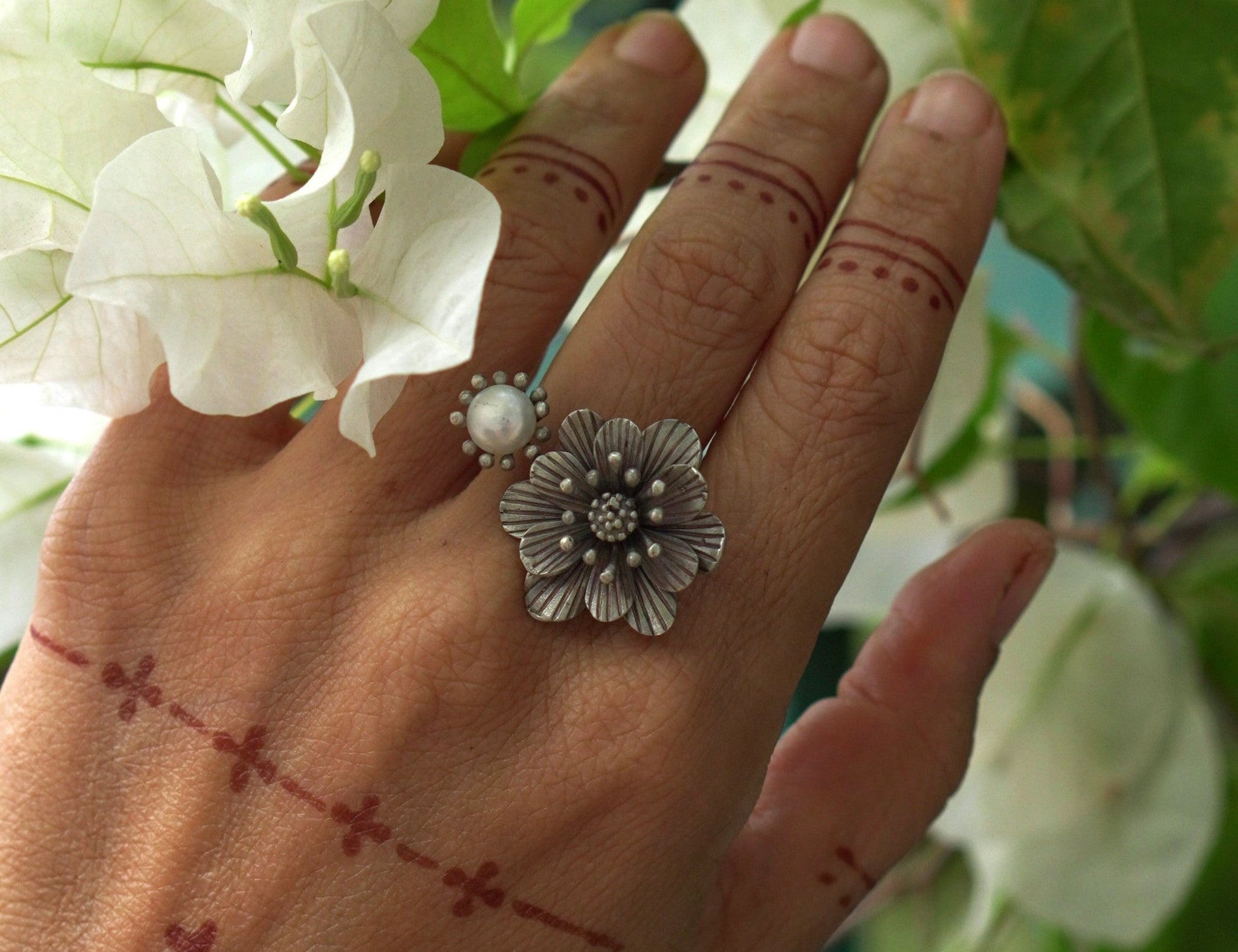 Spring Floral Ring with Pearl - Quirksmith