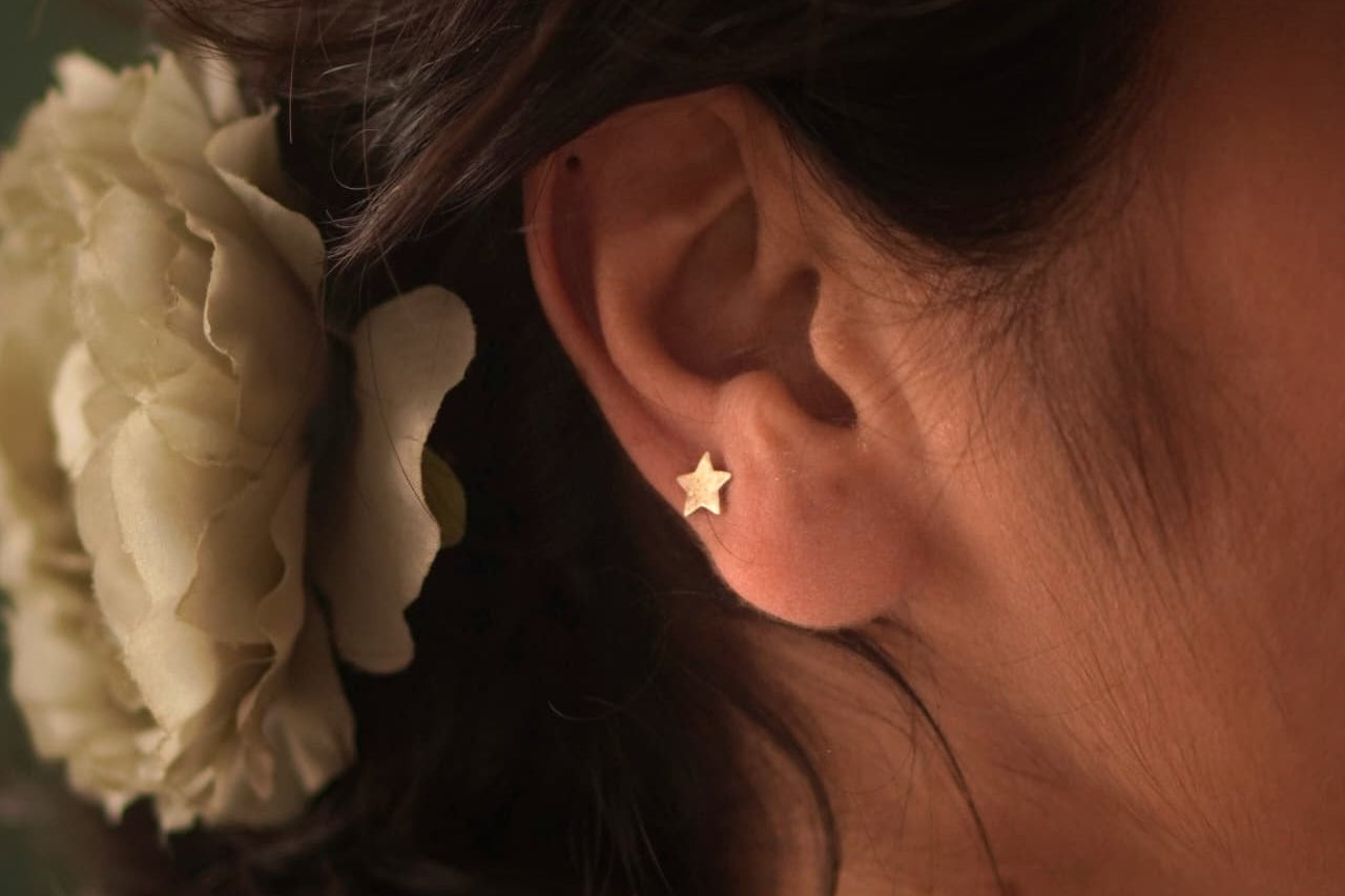 Tara Nosepin Stud - Wire - Quirksmith