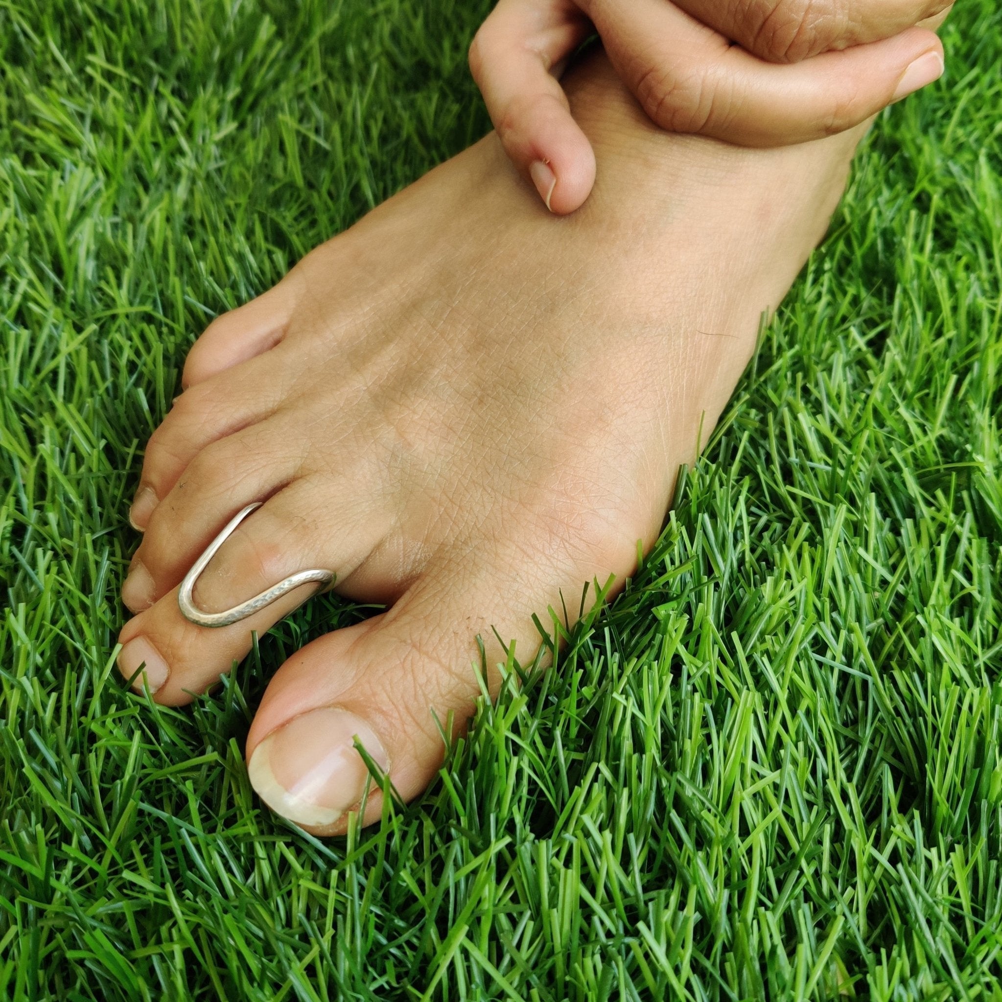 Textured Heirloom Toe Ring - Single Piece - Quirksmith