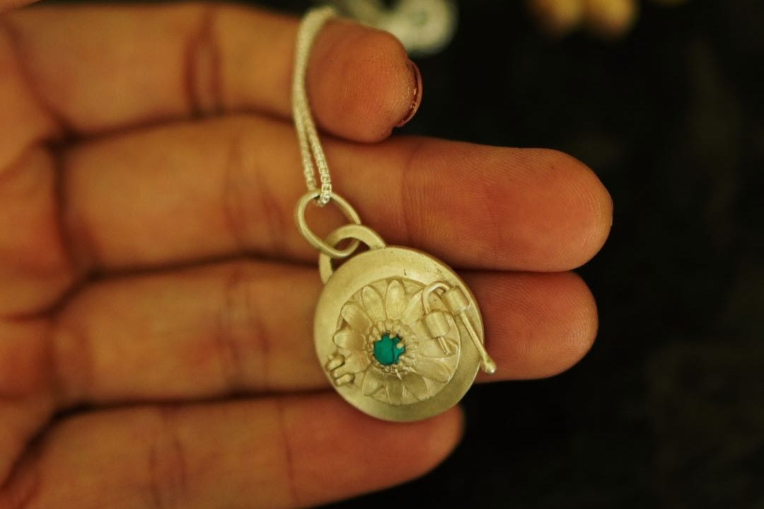 Tijori Pendant - Without chain - Quirksmith