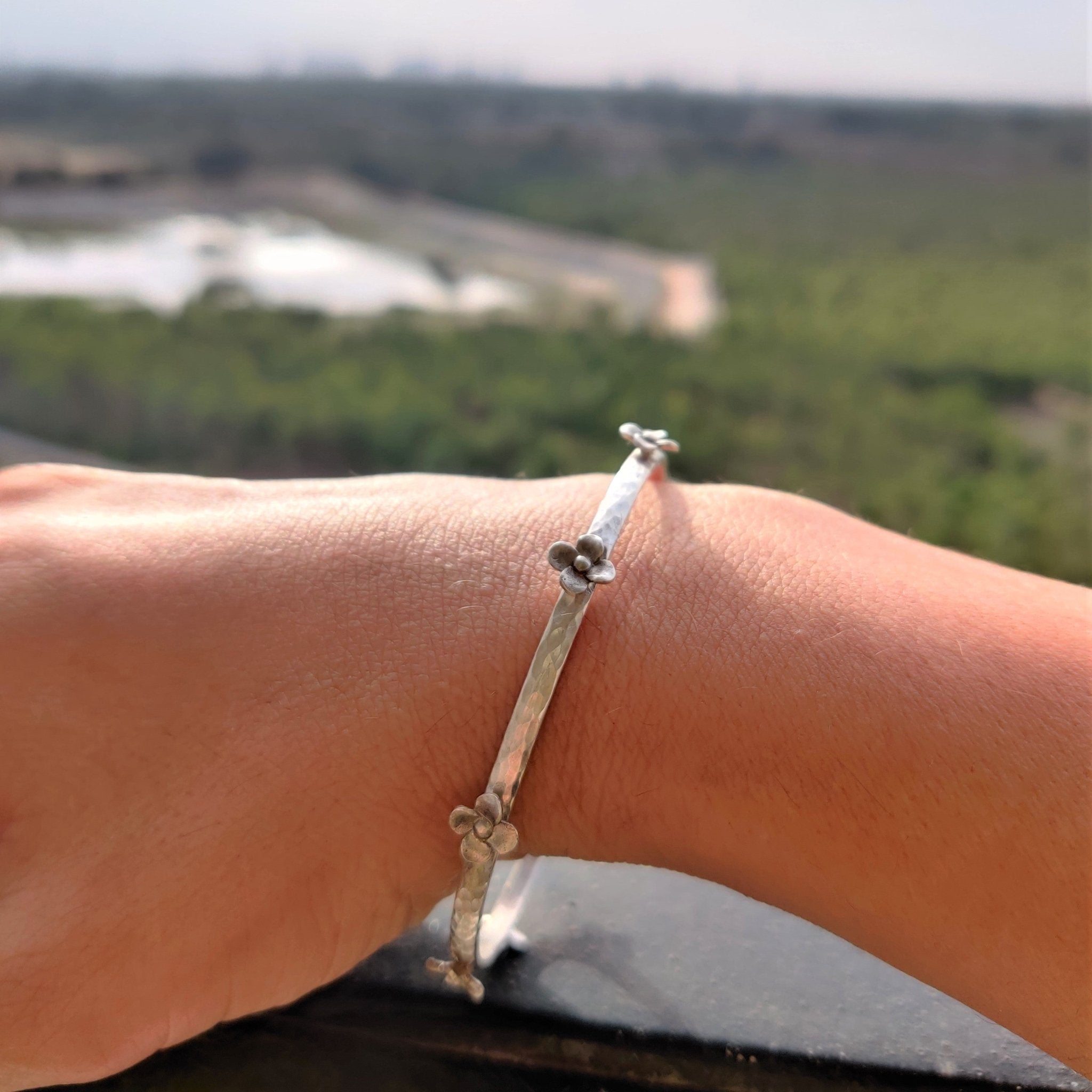 Tiny Flower Bangle - Single - Quirksmith