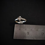 Tiny Flower Finger Ring - Quirksmith