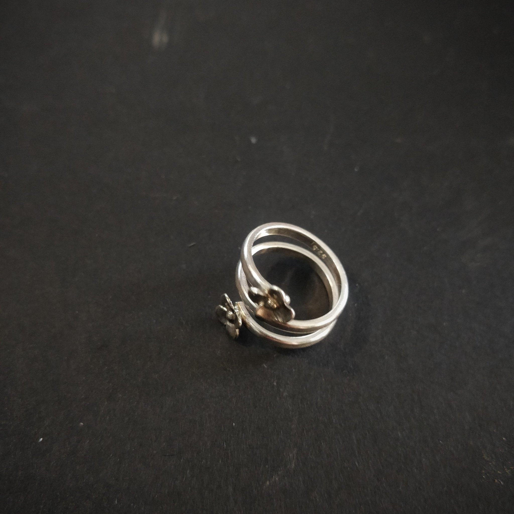 Tiny Flower Toe Ring - Single Piece - Quirksmith