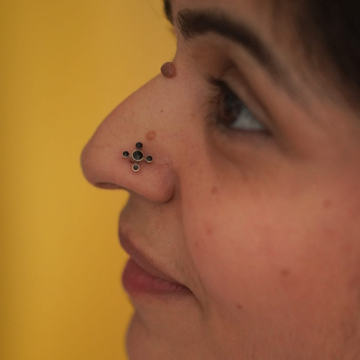 Trajva Bindu Nosepin Stud-Wire - Quirksmith